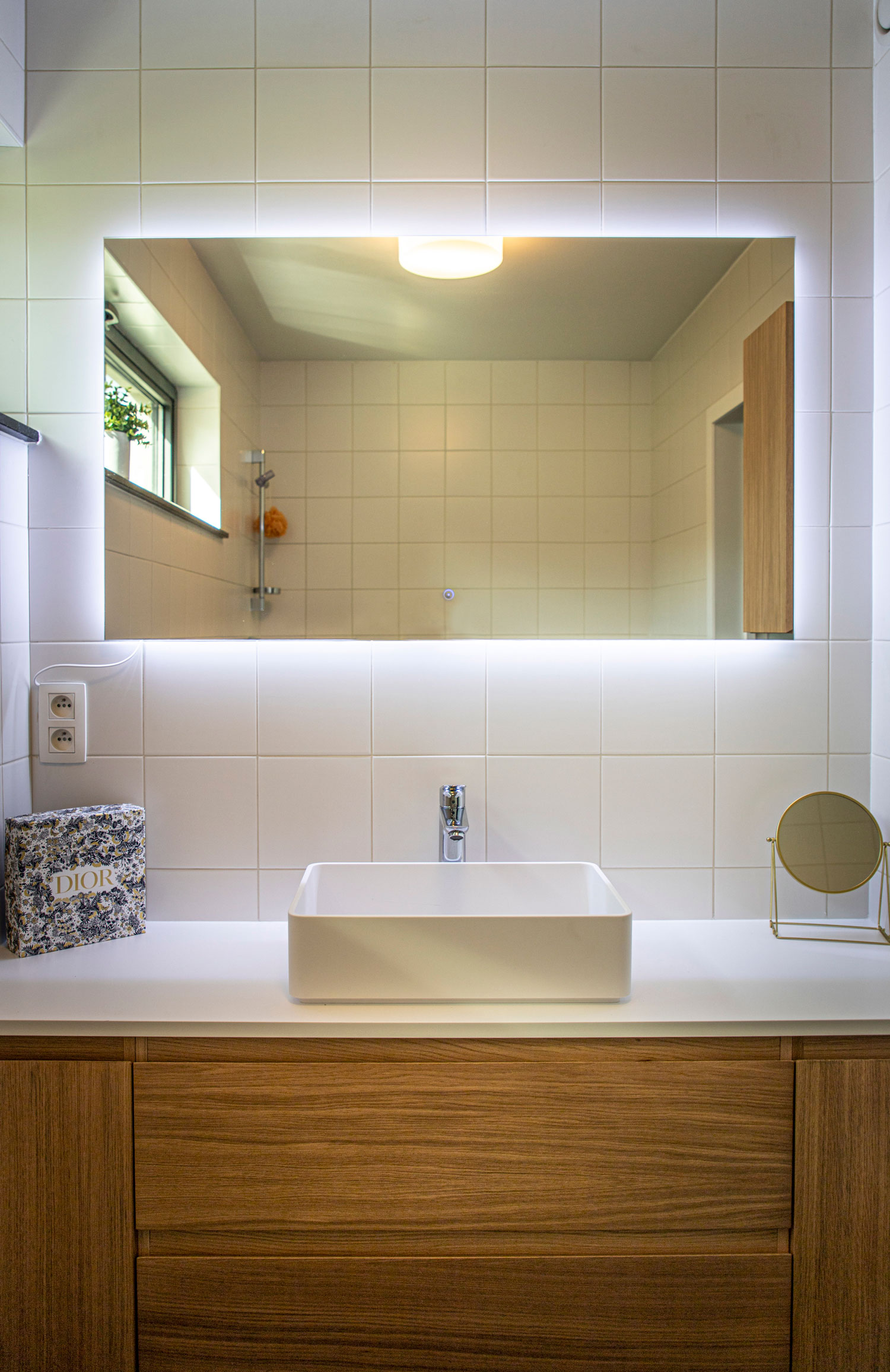 Muebles con cajones: incrementa el poder de almacenaje de tu baño