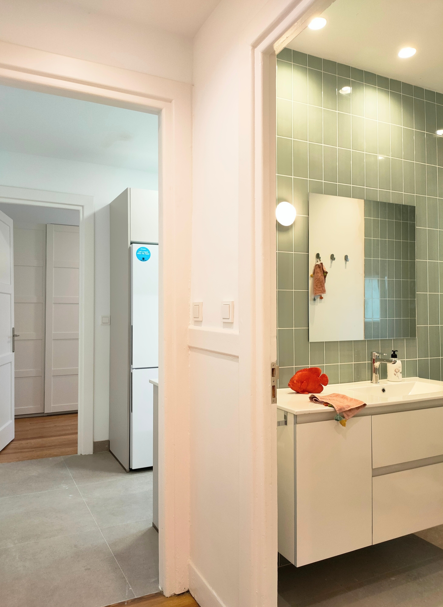 Descubre Columna auxiliar baño Natalia para transformar tu hogar en un  oasis de estilo y funcionalidad