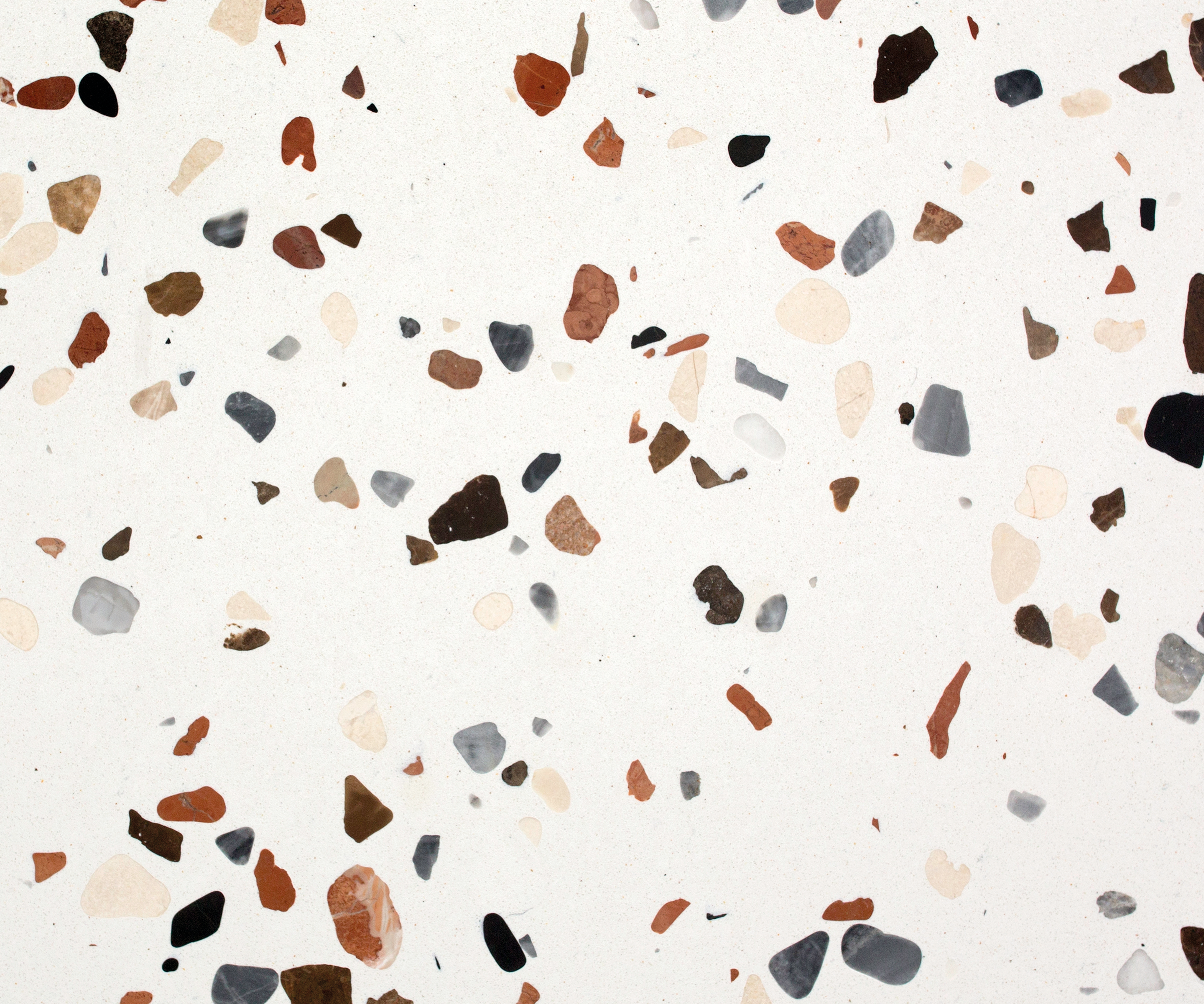 MIX Encimera de piedra mix con combinación de colores y texturas.